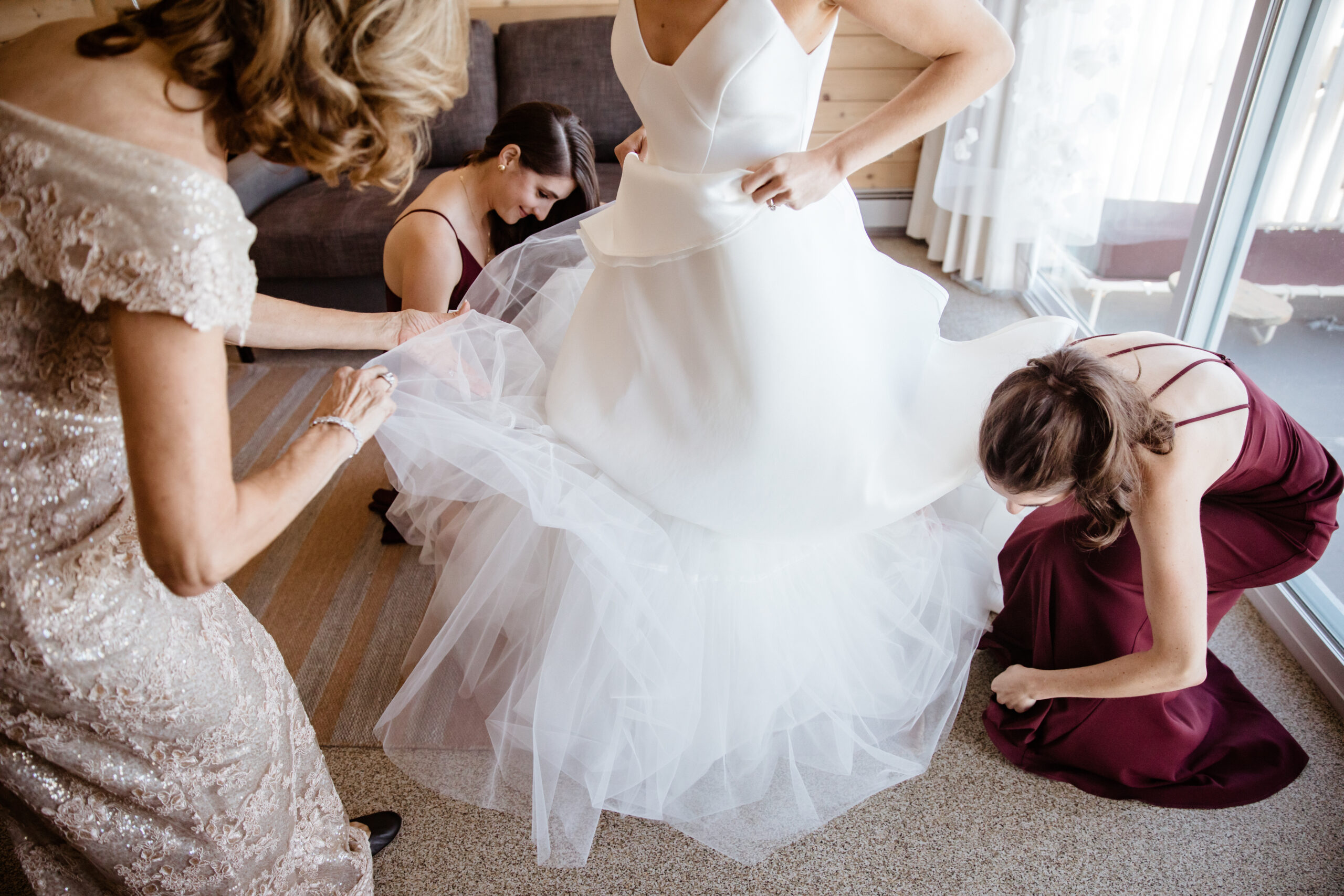 Mother and sisters help bride add the final touch before her winery wedding day!