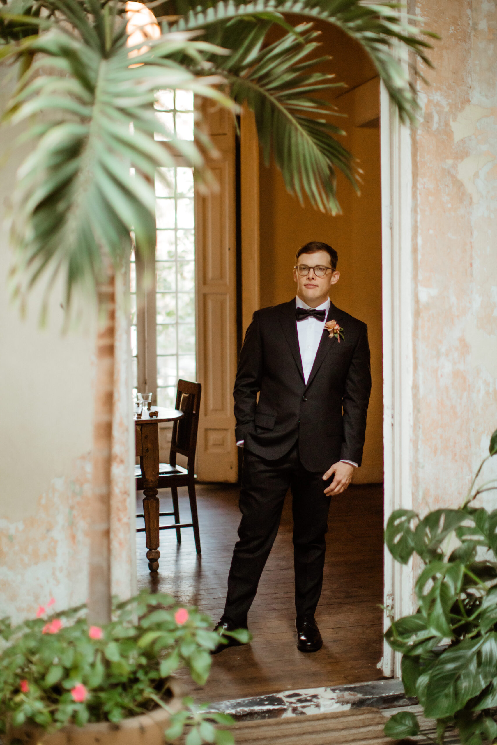 Groom poses before his stunning Mexico city elopement 