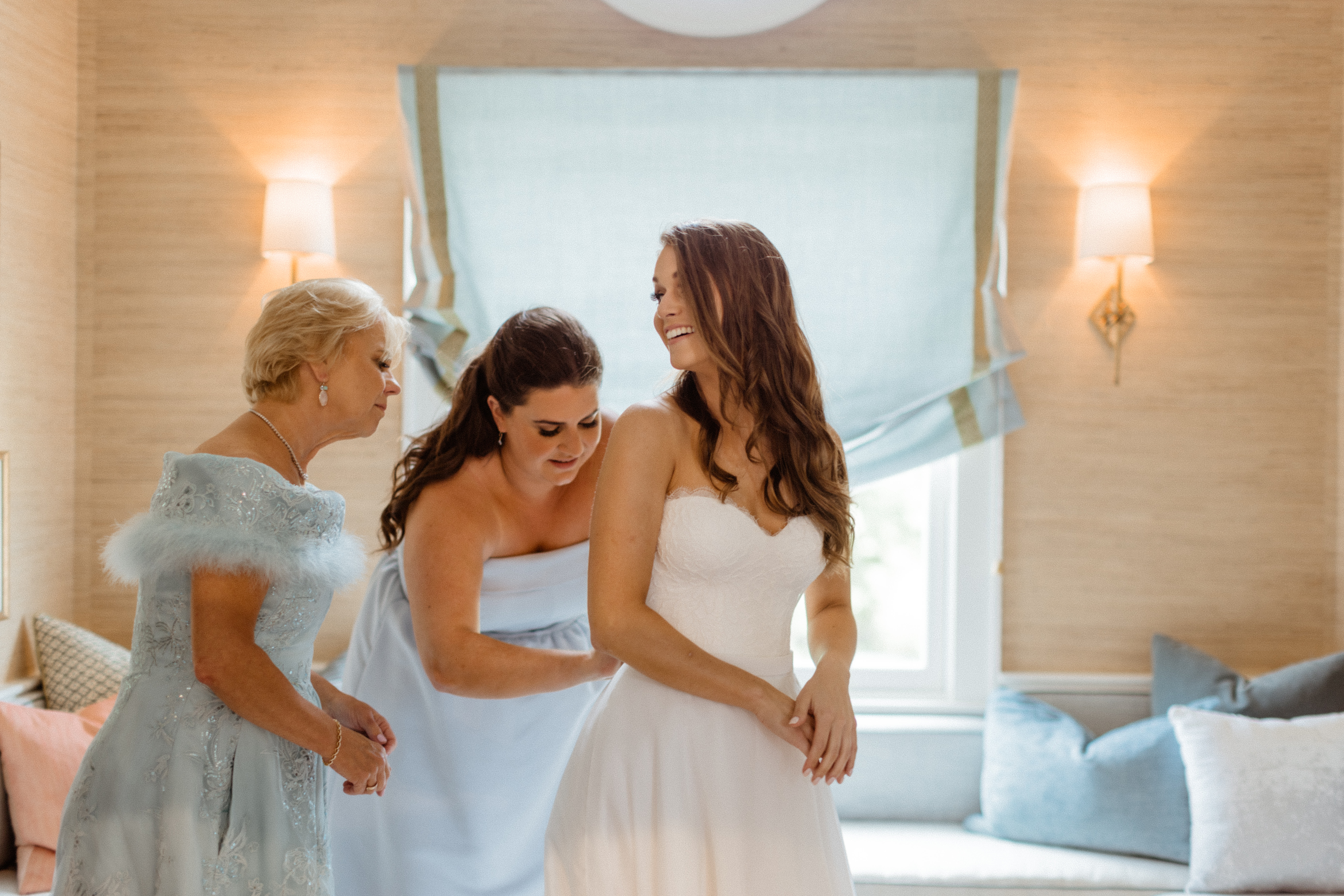 stunning bride prepares for her dreamy North East wedding day