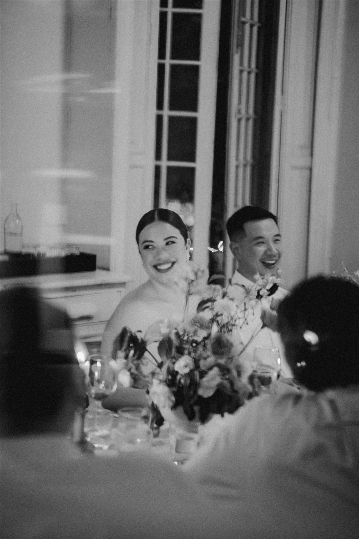 Evening ambiance with candles and greenery at Mexico City wedding